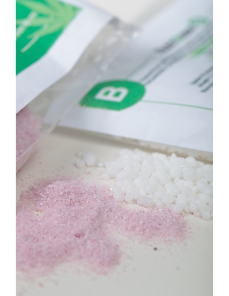 Hydroponischer Pulverdünger. Nutribase A+B. Sehr gut löslich.